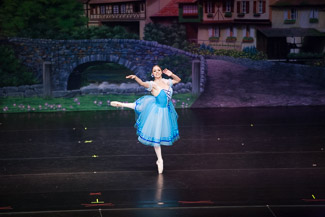WALLS-20140426-8232.jpg