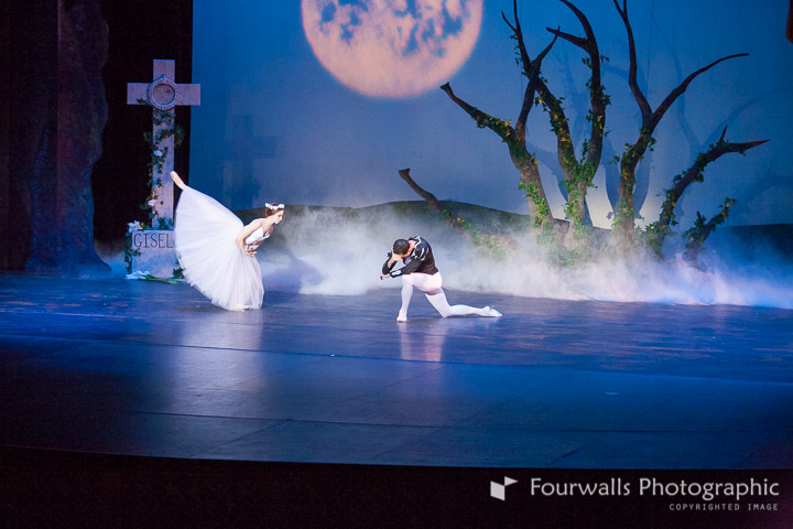 WALLS-20140413-7176.jpg