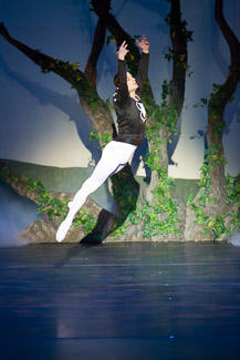 WALLS-20140413-6182.jpg