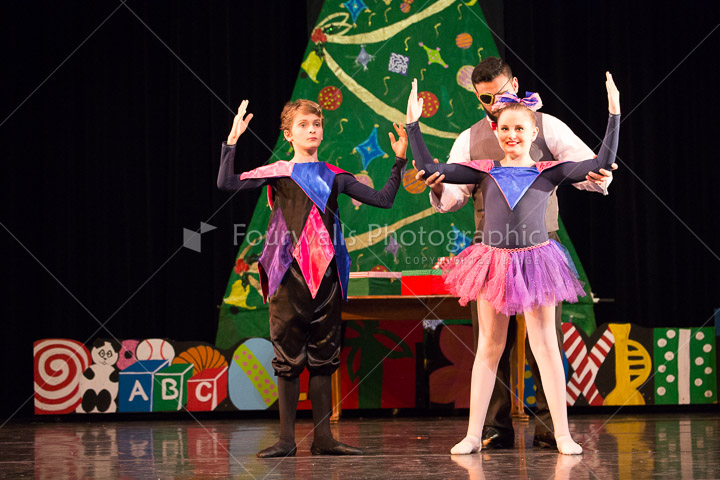 WALLS-20141219-0076-2.jpg