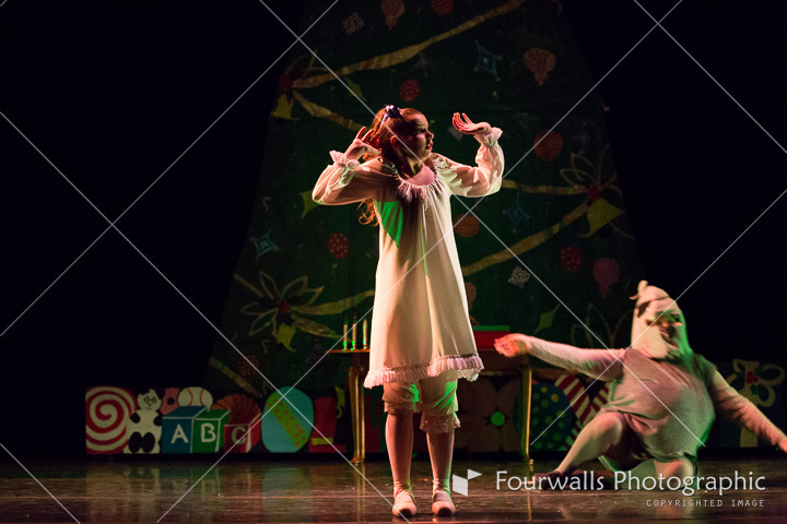 WALLS-20141219-0003-3.jpg
