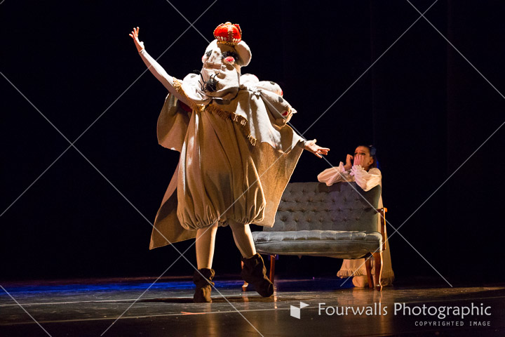 WALLS-20141219-0054-3.jpg