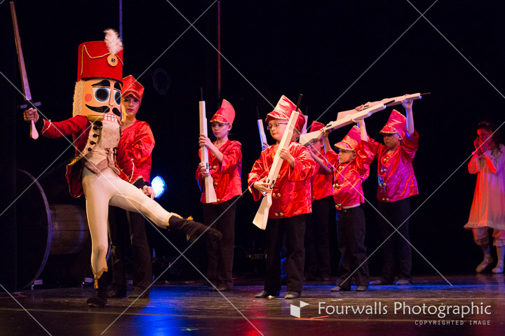 WALLS-20141219-0081-3.jpg
