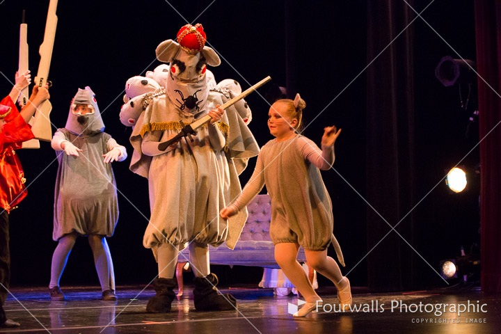 WALLS-20141219-0085-2.jpg