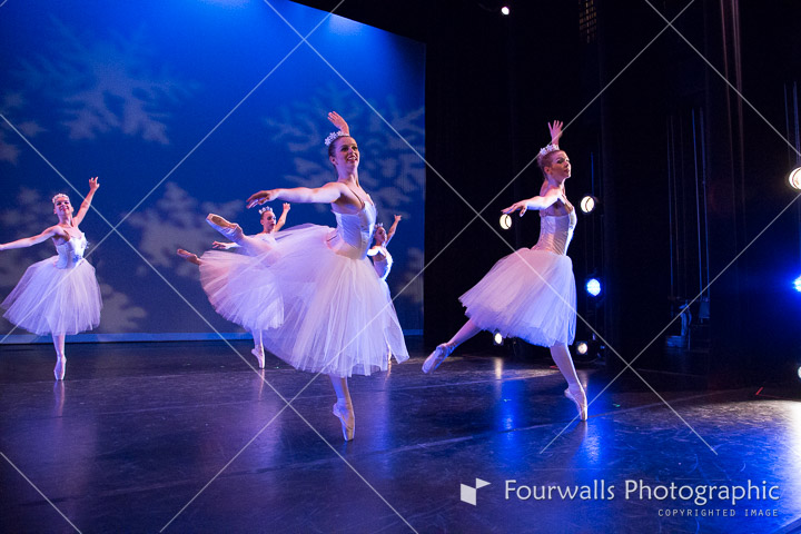 WALLS-20141219-0147-2.jpg