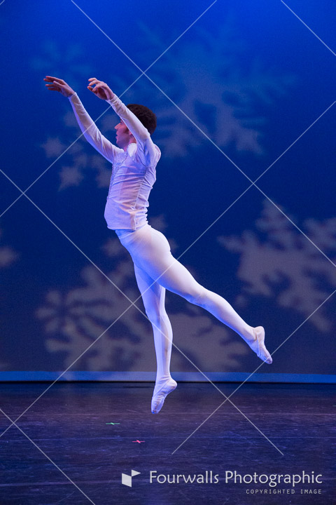 WALLS-20141219-0184-2.jpg