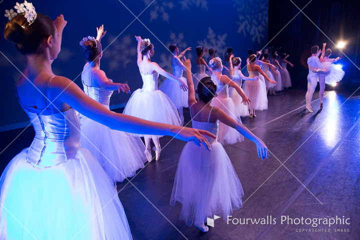 WALLS-20141219-0229-2.jpg