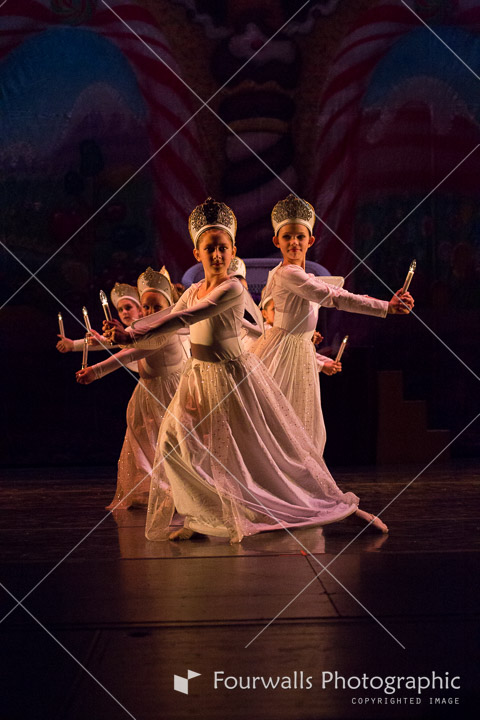 WALLS-20141219-0019-4.jpg