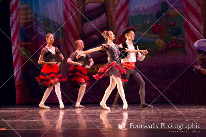 WALLS-20141219-0043-4.jpg