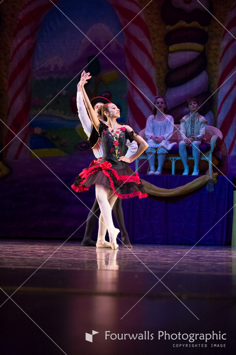 WALLS-20141219-9365.jpg