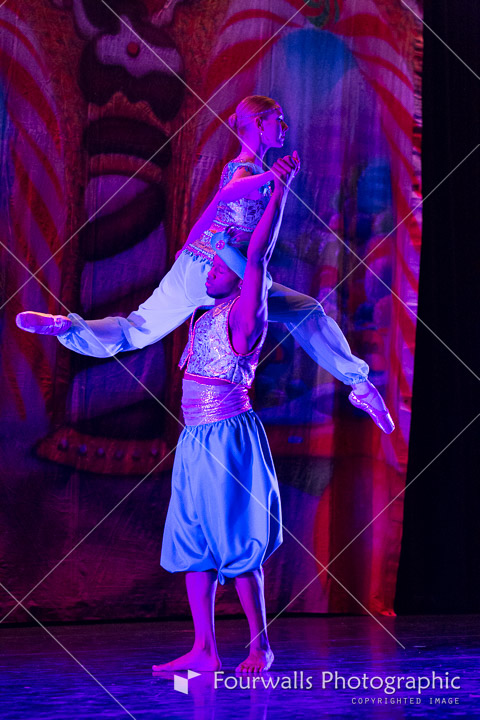 WALLS-20141219-0161-3.jpg