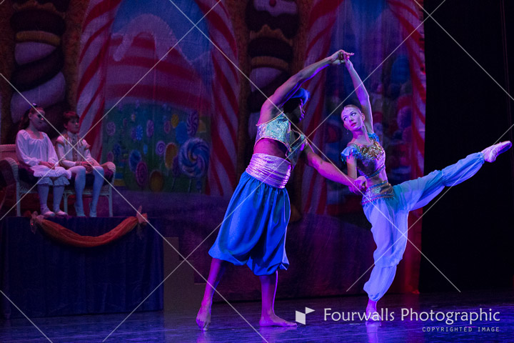 WALLS-20141219-0164-3.jpg