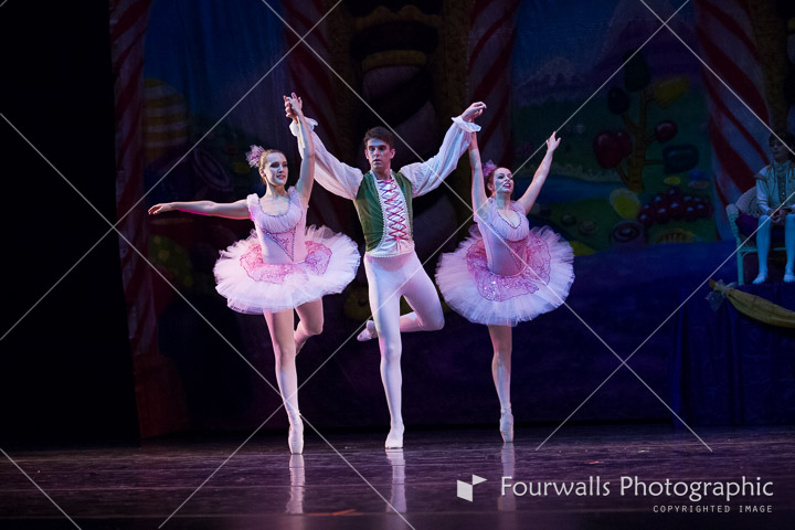 WALLS-20141219-9513.jpg