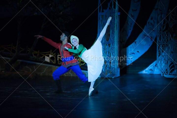 WALLS-20150419-0628.jpg