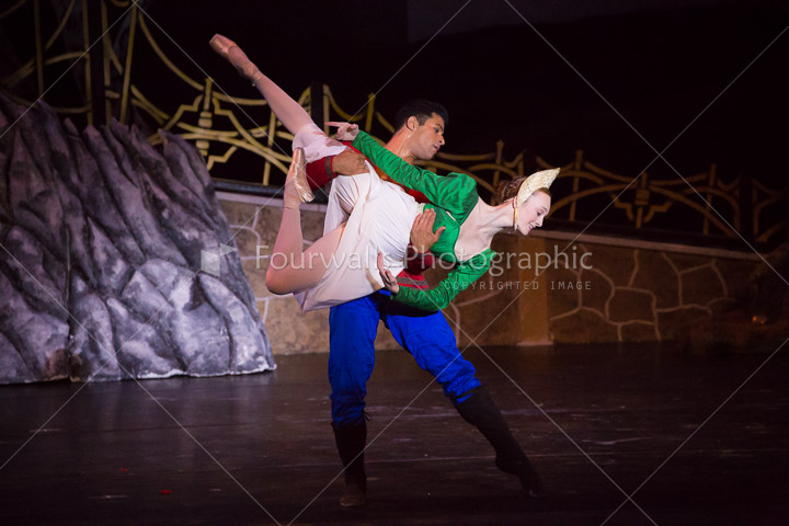 WALLS-20150419-3909.jpg