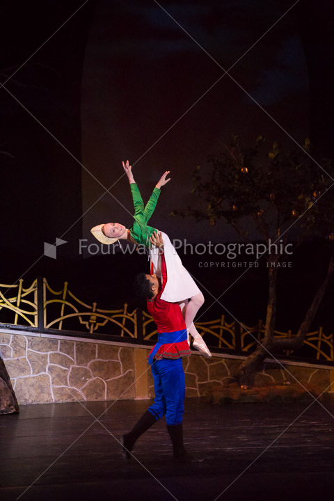 WALLS-20150419-3928.jpg