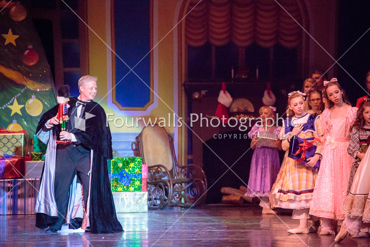 WALLS-20141220-0175-2.jpg