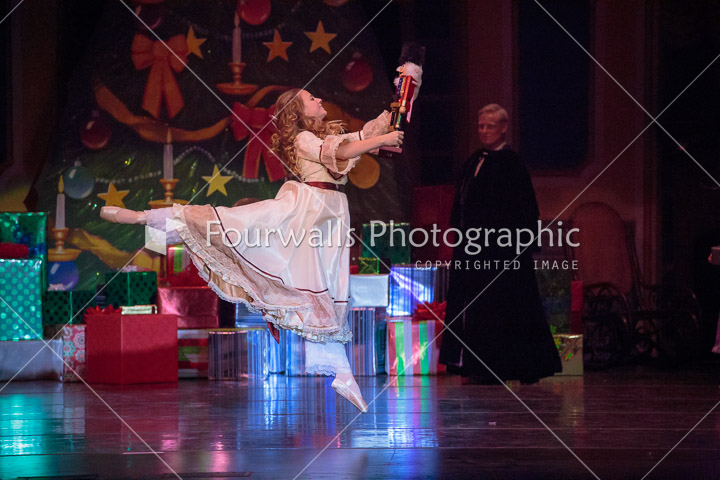 WALLS-20141220-0177-2.jpg
