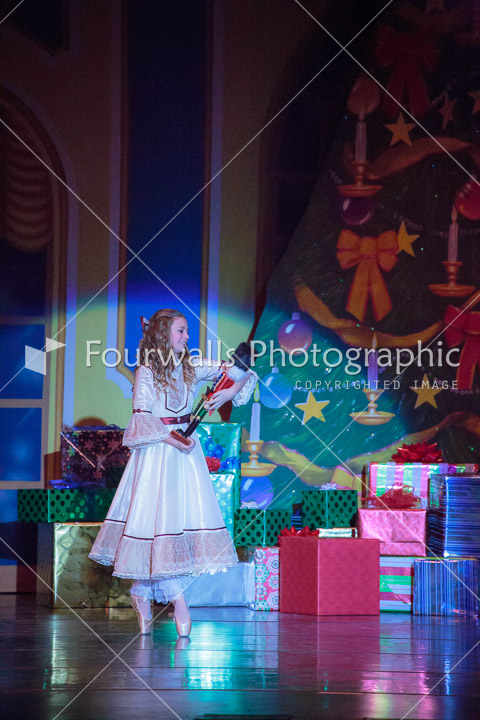 WALLS-20141220-0193-2.jpg