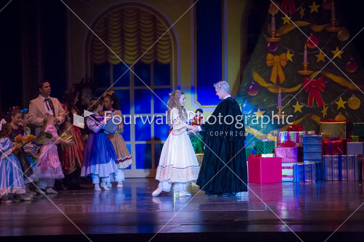 WALLS-20141220-9831.jpg