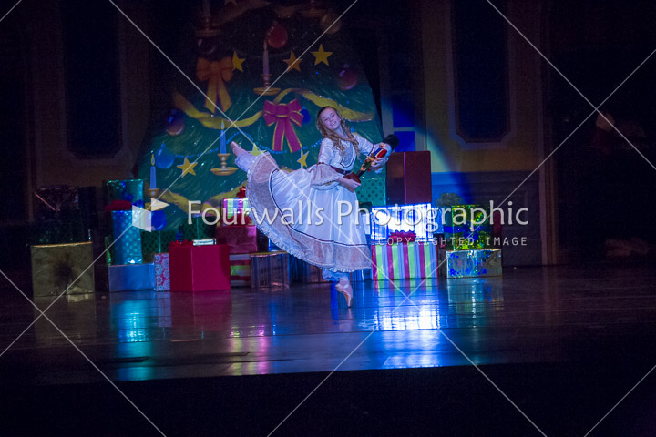 WALLS-20141220-9843.jpg