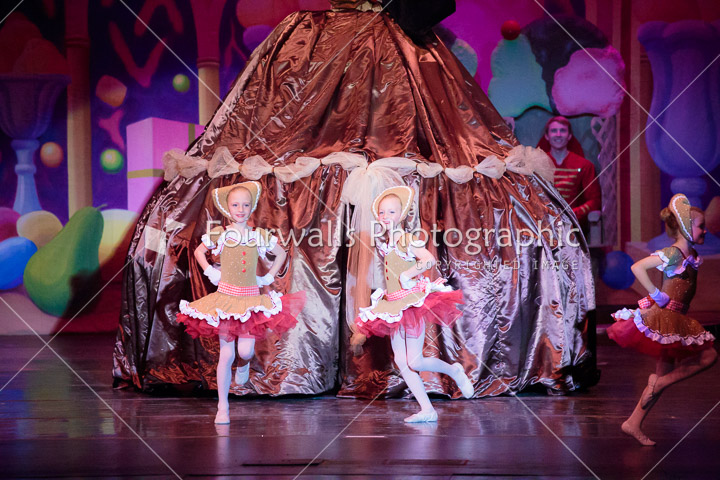 WALLS-20141220-0504.jpg