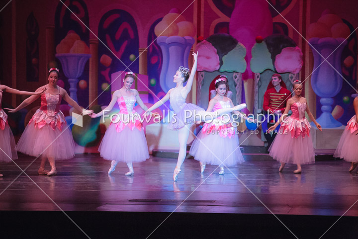 WALLS-20141220-0169-3.jpg