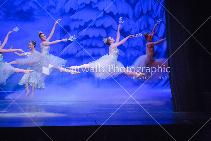 WALLS-20141220-9937.jpg