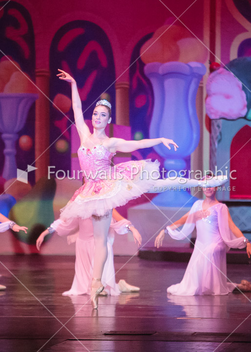 WALLS-20141220-0001-3.jpg