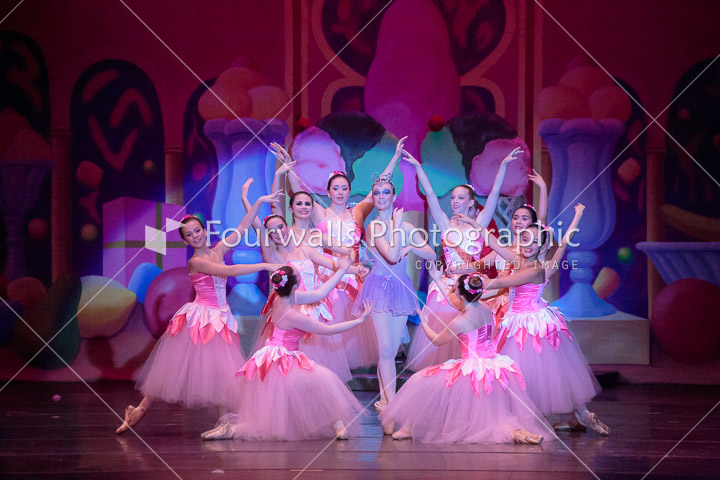 WALLS-20141220-1367.jpg