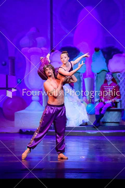 WALLS-20141220-1163.jpg