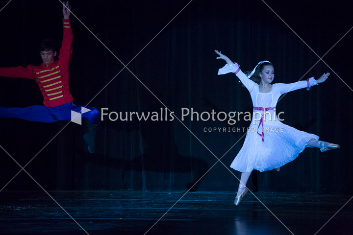 WALLS-20151212-0013-2.jpg