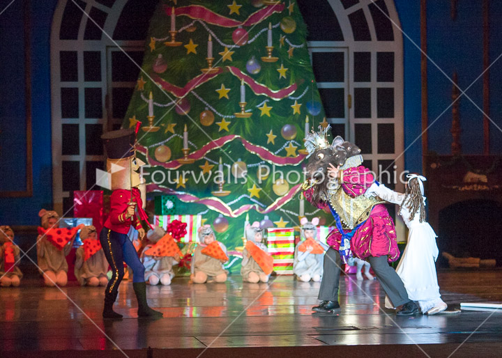 WALLS-20151212-2580.jpg