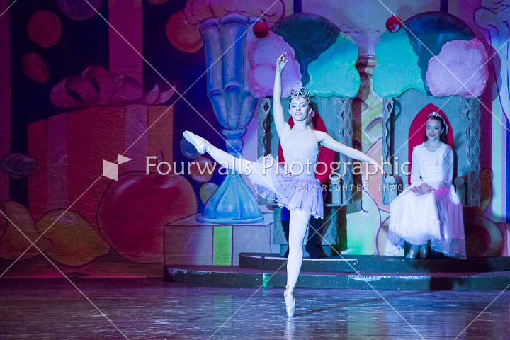 WALLS-20151212-9809.jpg
