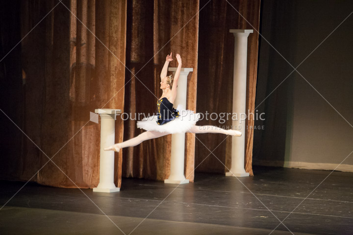 WALLS-20150419-0976.jpg
