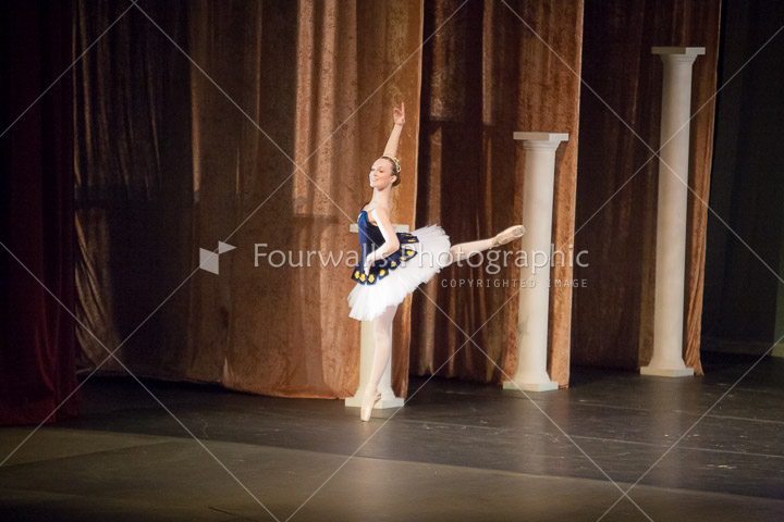 WALLS-20150419-0977.jpg