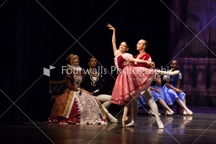 WALLS-20160528-2030.jpg