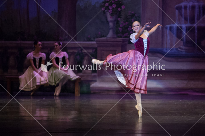 WALLS-20160528-2042.jpg