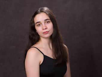 Claire 2024 headshot