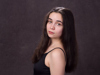 Claire 2024 headshot
