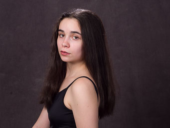 Claire 2024 headshot